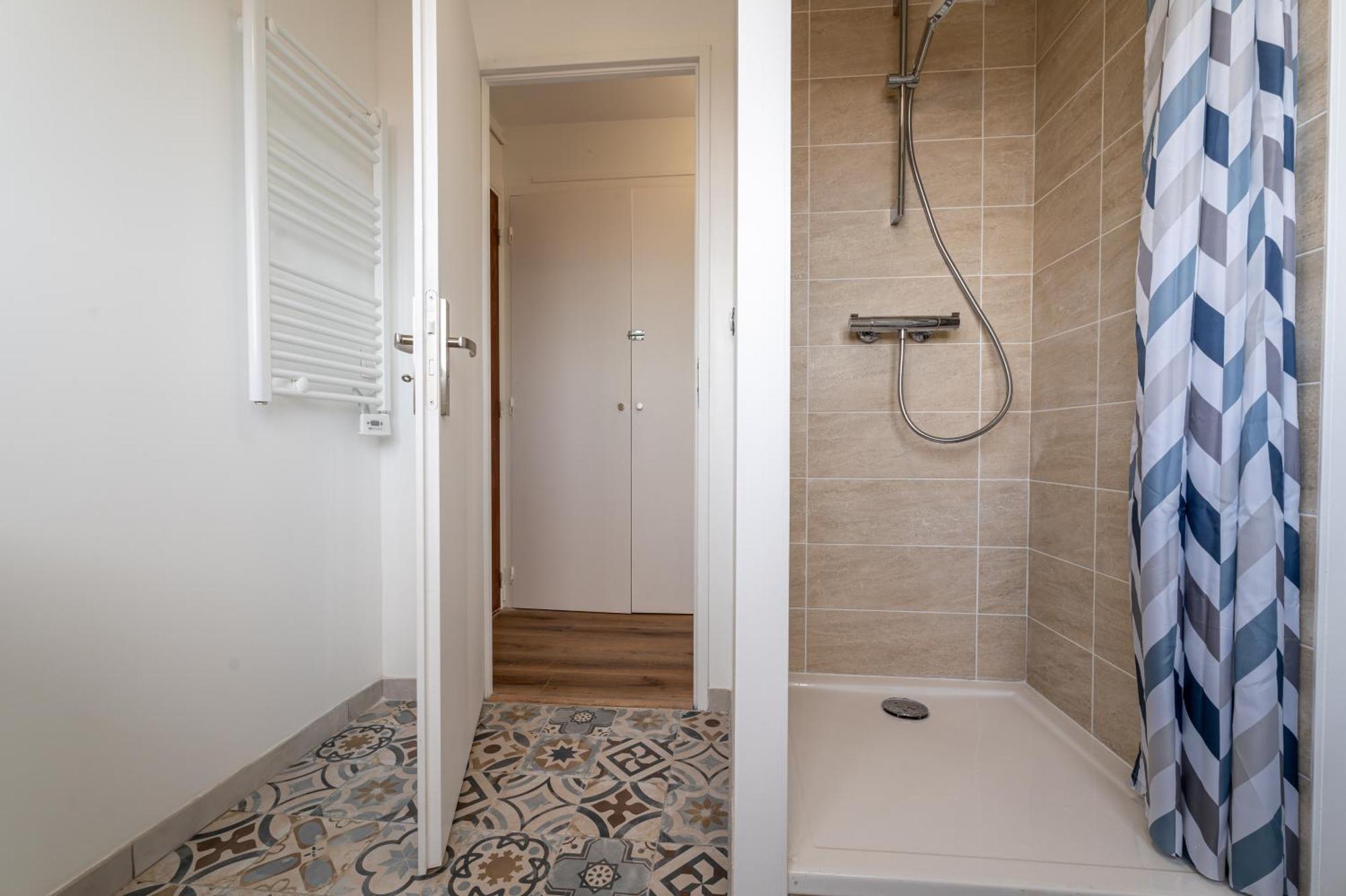 Bordeaux - Ma Residence Privee เบกเลส์ ภายนอก รูปภาพ