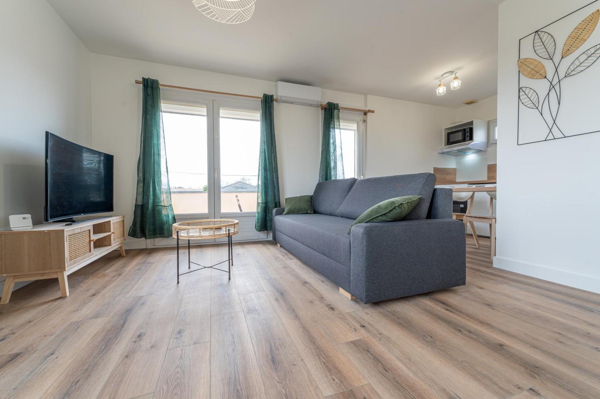 Bordeaux - Ma Residence Privee เบกเลส์ ภายนอก รูปภาพ