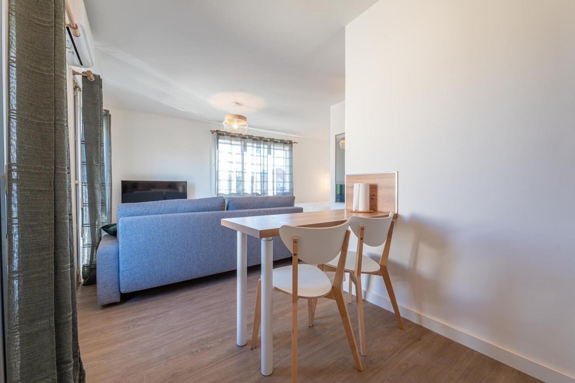 Bordeaux - Ma Residence Privee เบกเลส์ ภายนอก รูปภาพ