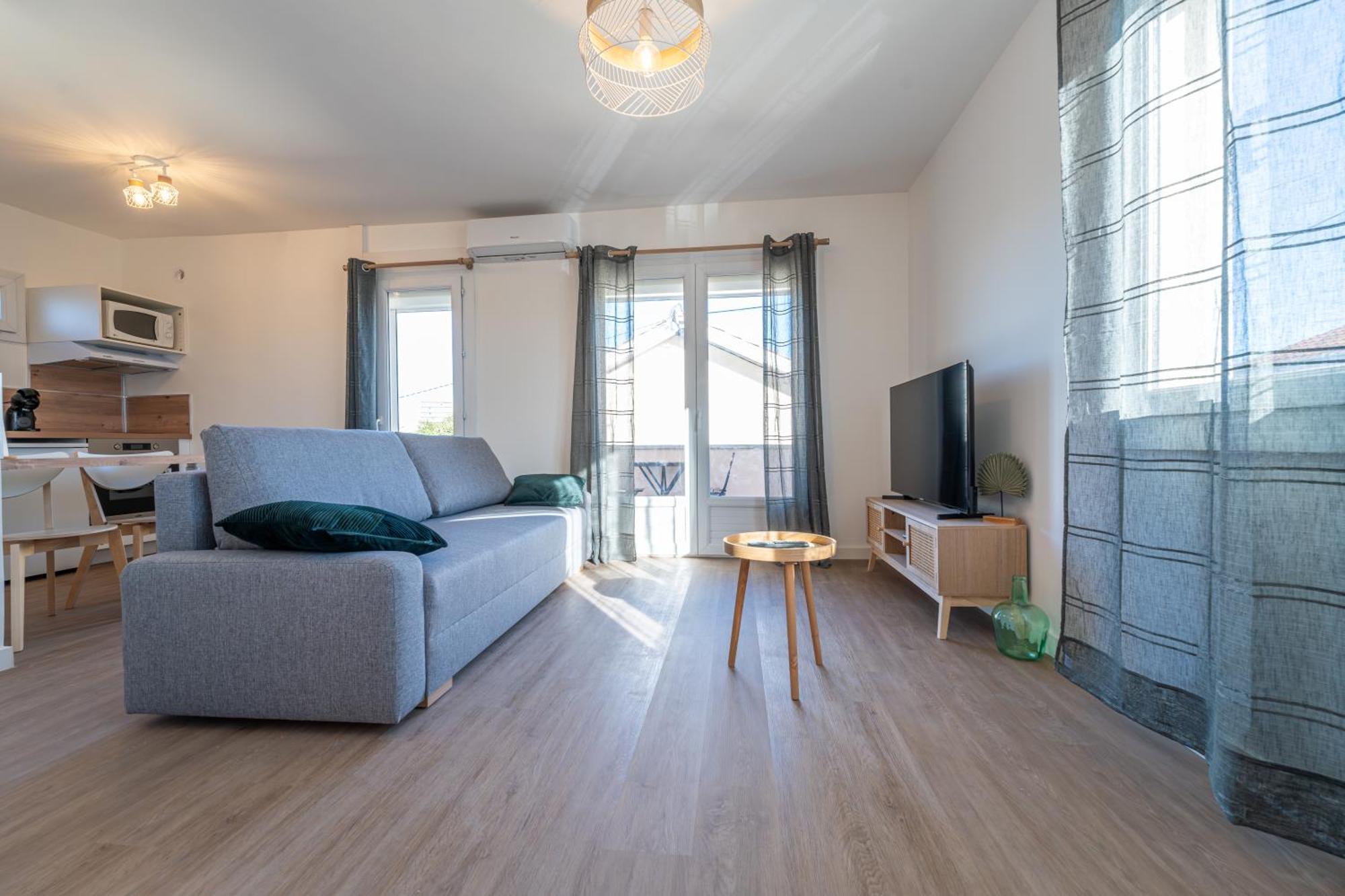 Bordeaux - Ma Residence Privee เบกเลส์ ภายนอก รูปภาพ